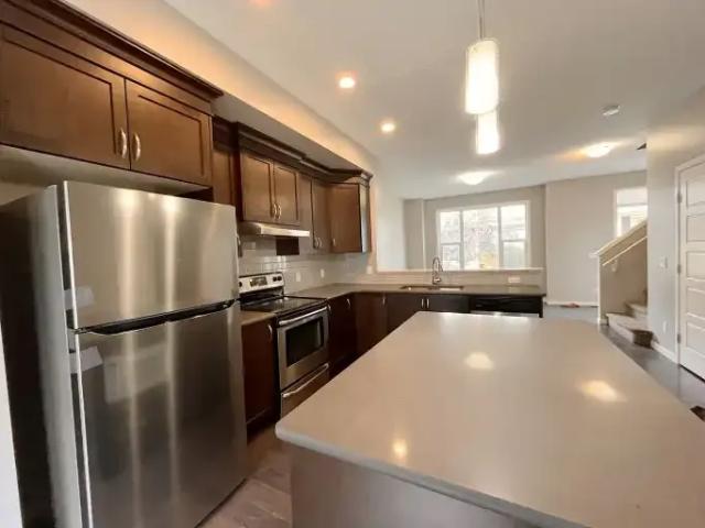 Townhouse for rent in Northwest, Alberta
