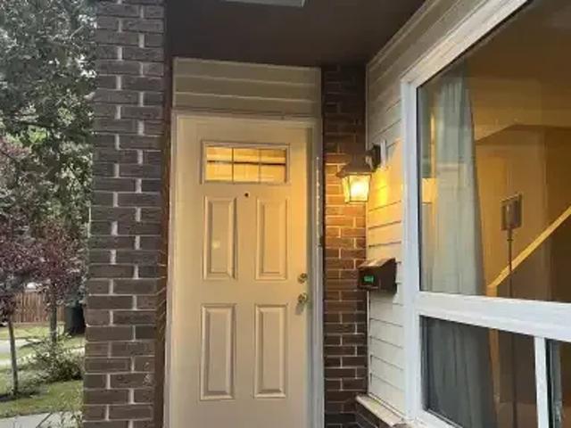 Townhouse for rent in Northwest, Alberta