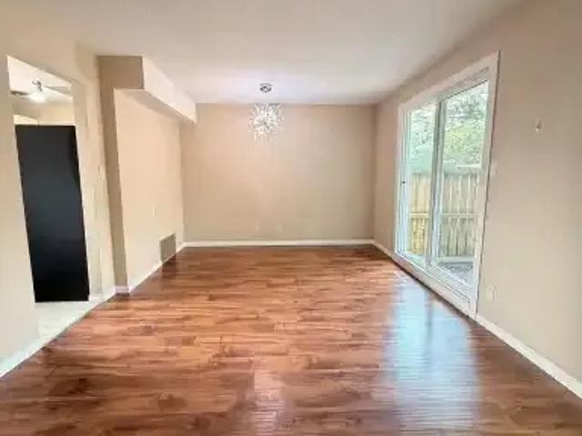 Townhouse for rent in Northwest, Alberta