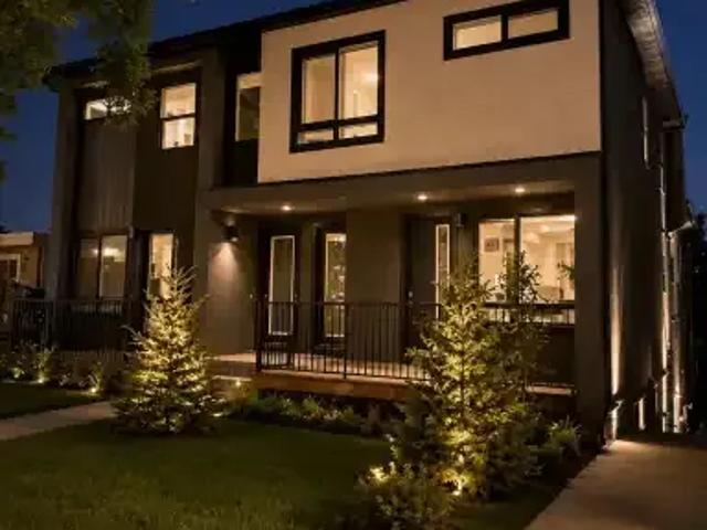 Townhouse for rent in Northwest, Alberta