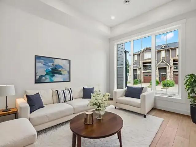Townhouse for rent in Northwest, Alberta