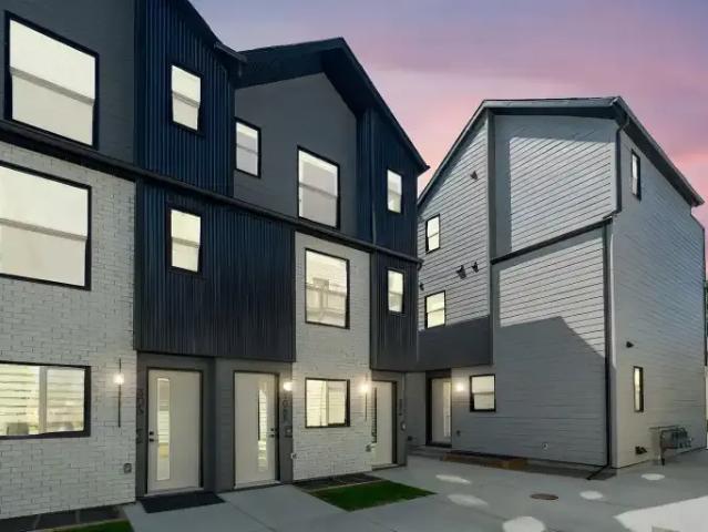 Townhouse for rent in Northwest, Alberta
