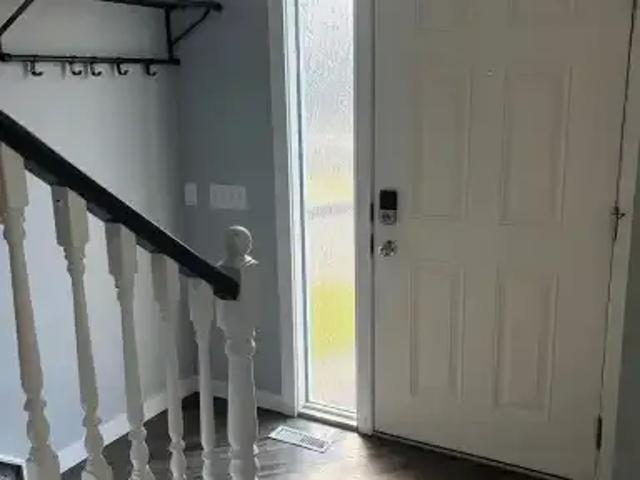 Townhouse for rent in Northwest, Alberta