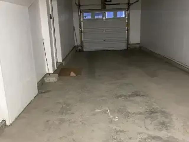 Townhouse for rent in Northwest, Alberta