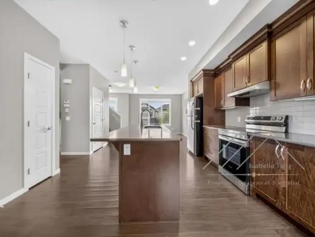 Townhouse for rent in Northwest, Alberta