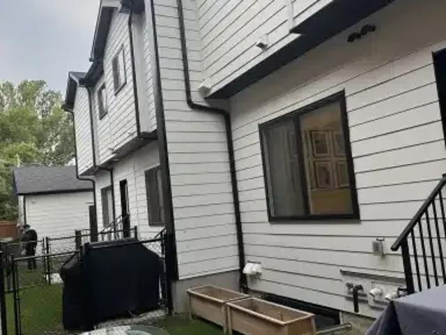 Townhouse for rent in Northwest, Alberta