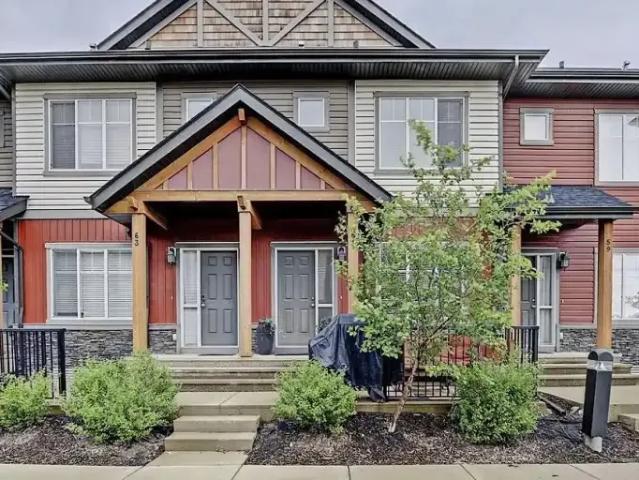 Townhouse for rent in Northwest, Alberta