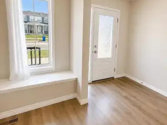 Townhouse for rent in Northwest, Alberta