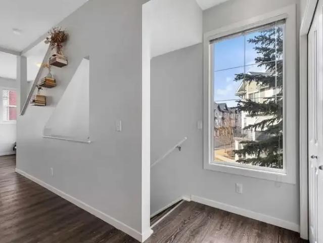 Townhouse for rent in Northwest, Alberta