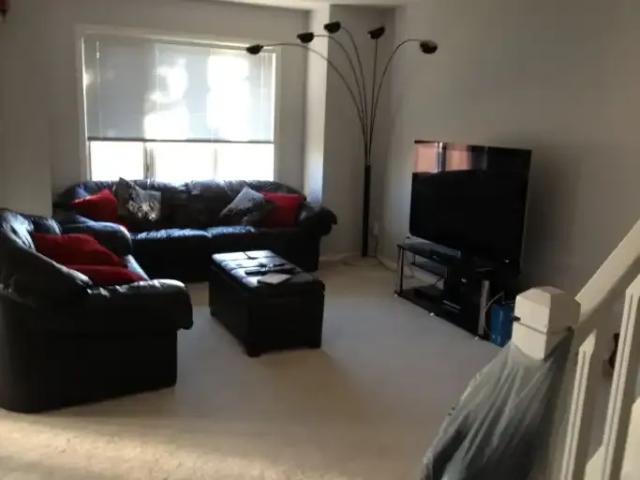 Townhouse for rent in Northwest, Alberta