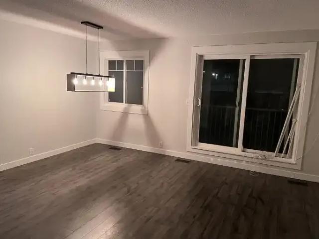 Townhouse for rent in Northwest, Alberta