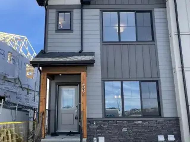 Townhouse for rent in Northwest, Alberta