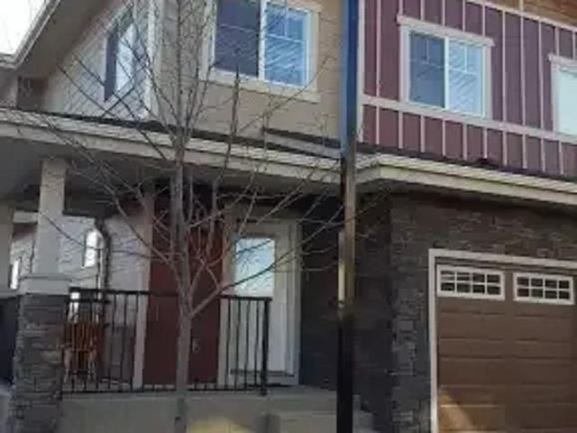 Townhouse for rent in Northwest, Alberta