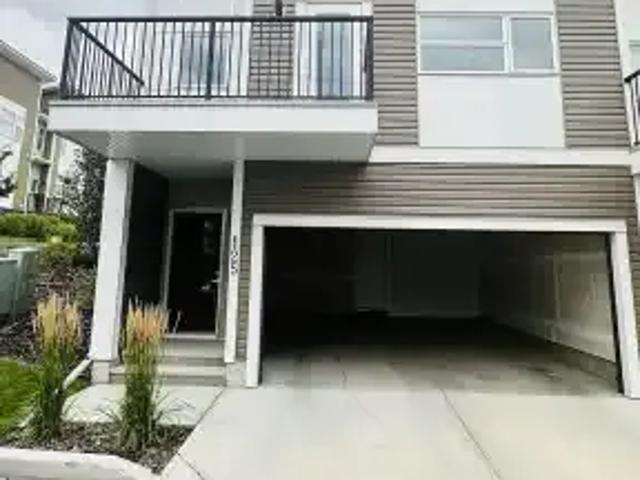 Townhouse for rent in Northwest, Alberta