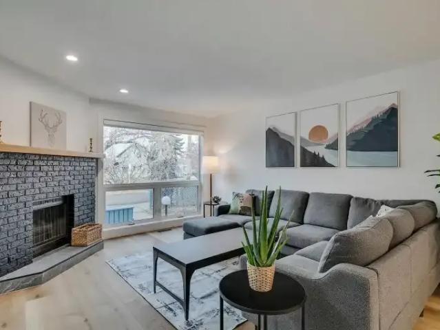 Townhouse for rent in Northwest, Alberta