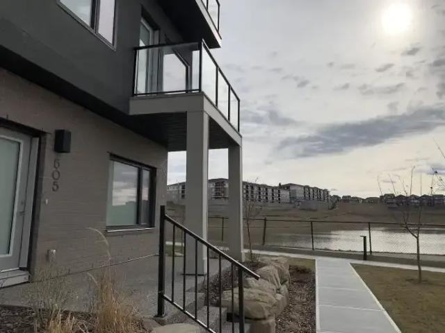 Townhouse for rent in Northwest, Alberta