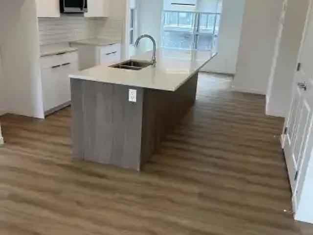Townhouse for rent in Northwest, Alberta