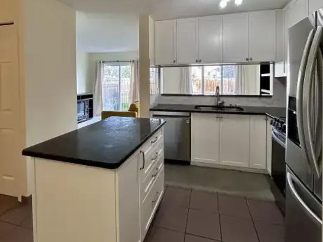 Townhouse for rent in Northwest, Alberta