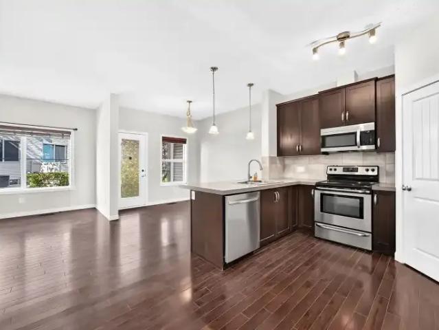 Townhouse for rent in Northwest, Alberta