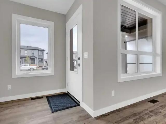 Townhouse for rent in Northwest, Alberta