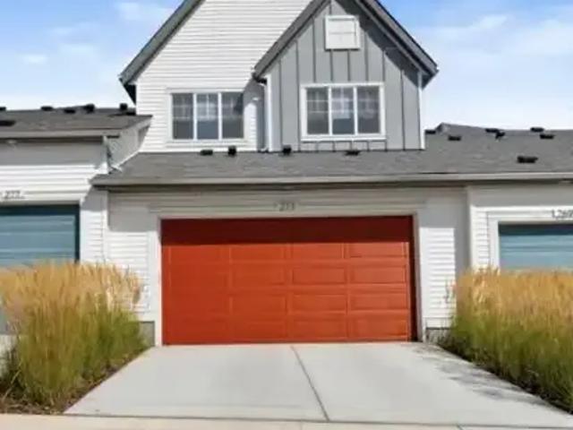 Townhouse for rent in Livingston, Calgary