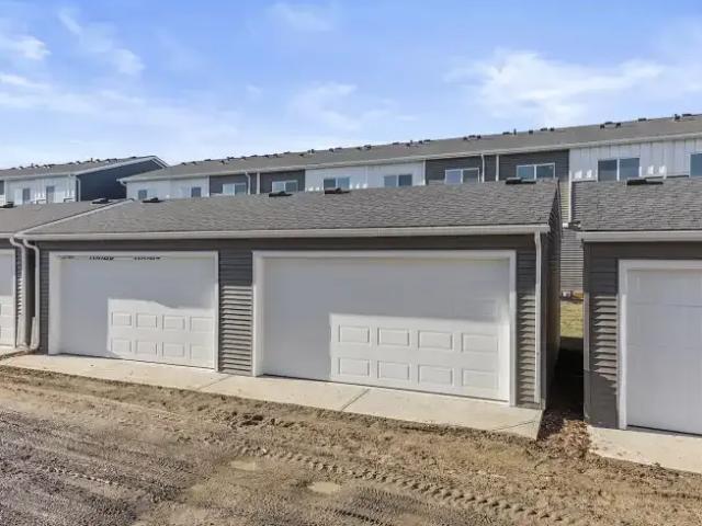 Townhouse for rent in Cornerstone, Calgary