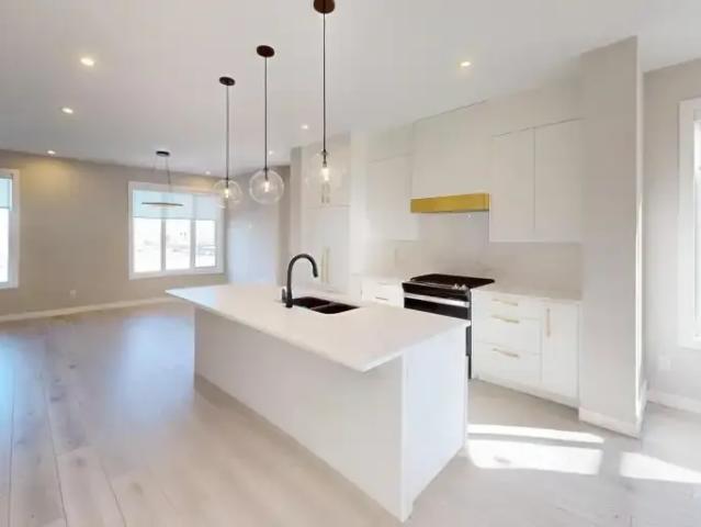 Townhouse for rent in West Springs, Calgary