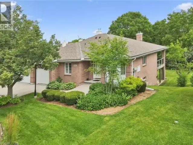 Townhouse for rent in Cambridge, Ontario