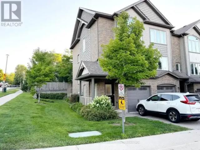 Townhouse for rent in Cambridge, Ontario