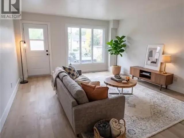 Townhouse for rent in Cambridge, Ontario