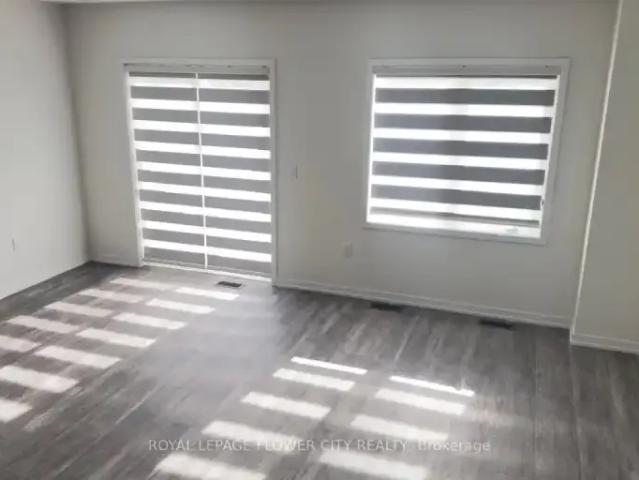 Townhouse for rent in Georgina, Ontario