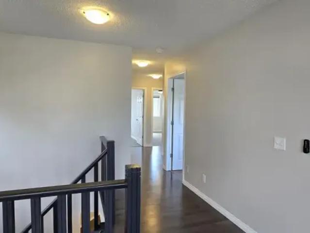 Townhouse for rent in Chestermere, Alberta