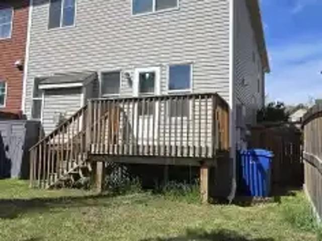 Townhouse for rent in Chestermere