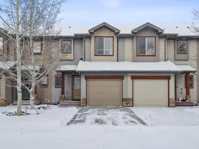 Townhouse for rent in Alberta