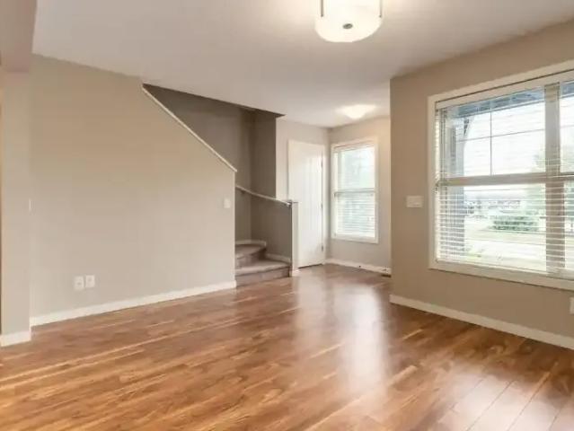 Townhouse for rent in Alberta