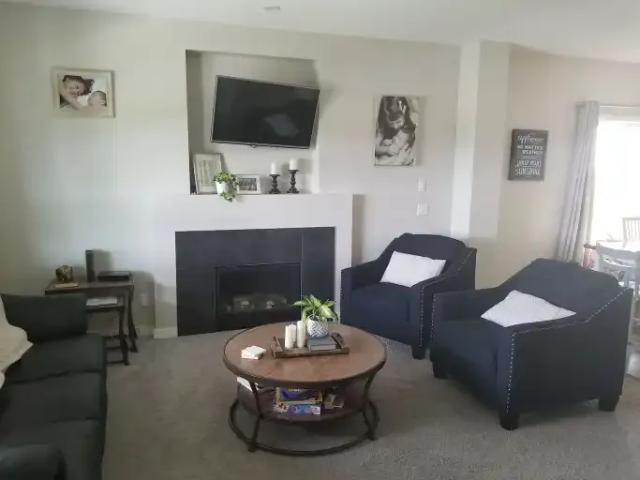 Townhouse for rent in Town of Cochrane, Alberta