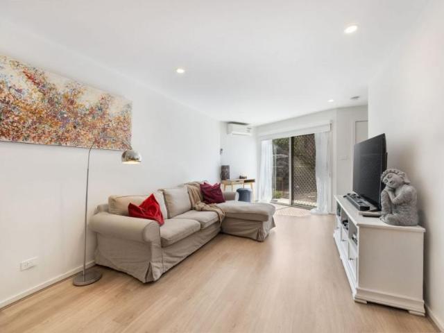 Townhouse for rent in Coombs, District of Molonglo Valley