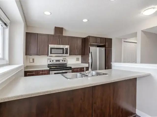 Townhouse for rent in Devon, Alberta
