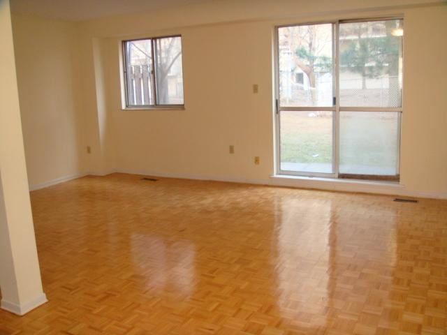 Townhouse for rent in Woburn, Ontario