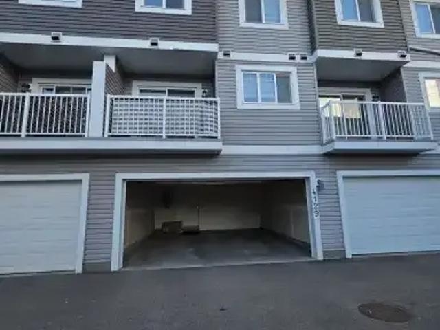 Townhouse for rent in West Meadows, Edmonton