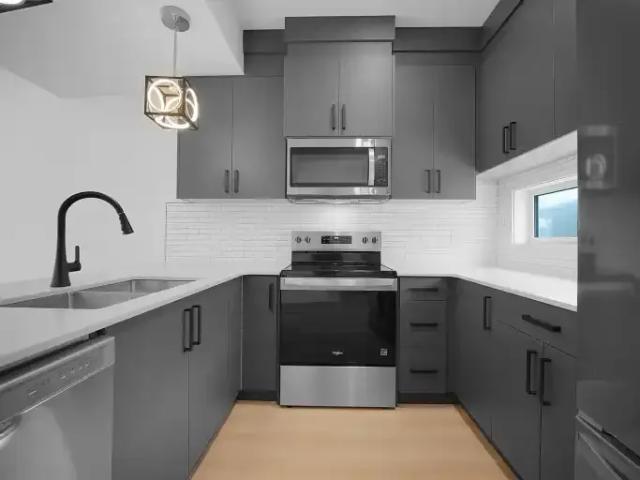 Townhouse for rent in Wedgewood, Alberta