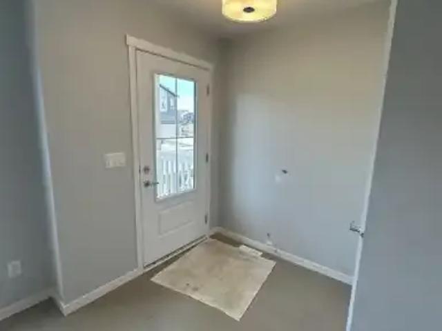 Townhouse for rent in Wedgewood, Alberta