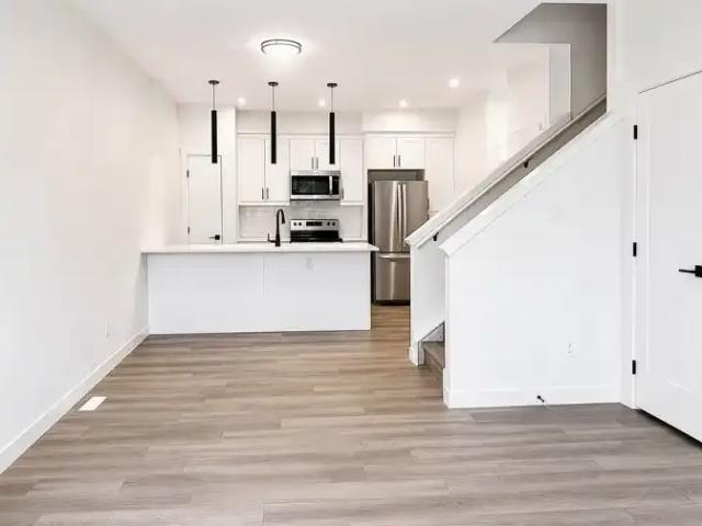 Townhouse for rent in Wedgewood, Alberta