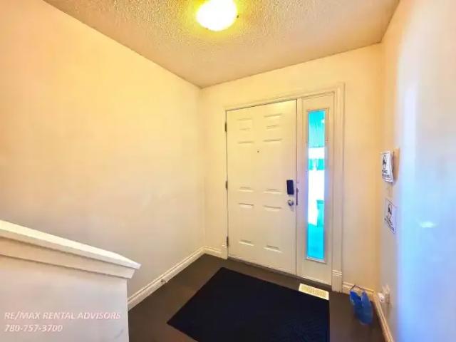 Townhouse for rent in Wedgewood, Alberta