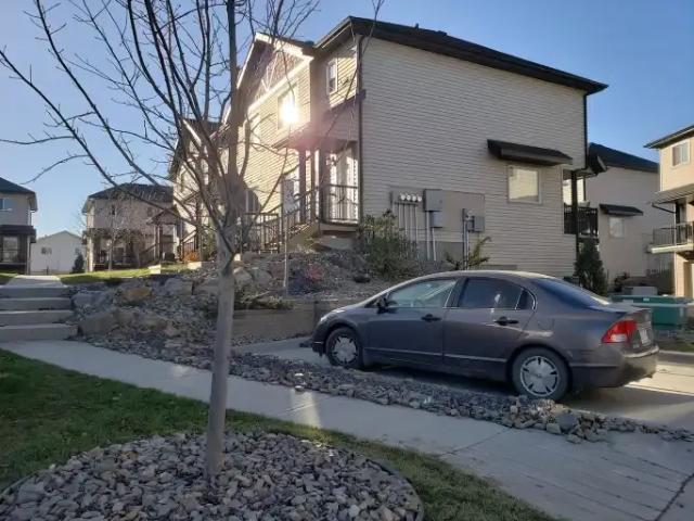 Townhouse for rent in Wedgewood, Alberta