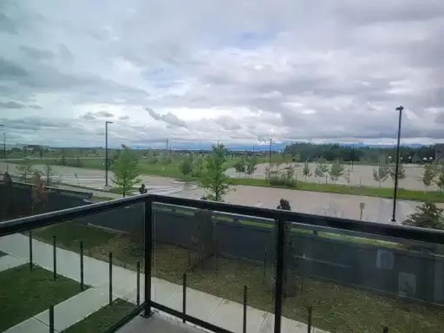 Townhouse for rent in Wedgewood, Alberta