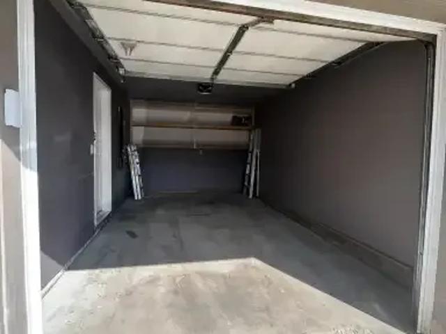 Townhouse for rent in Wedgewood, Alberta