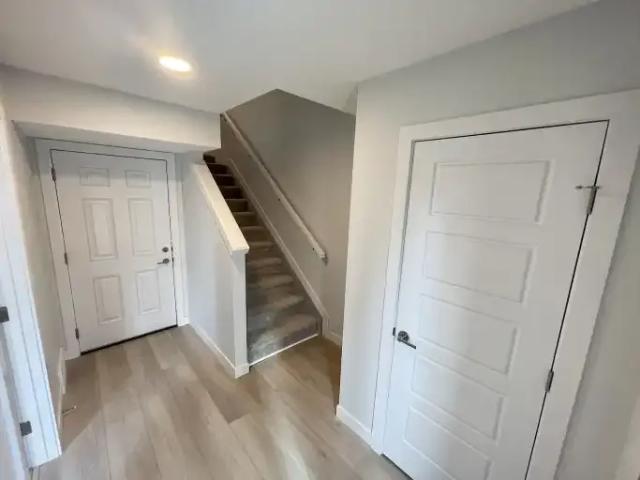 Townhouse for rent in Wedgewood, Alberta