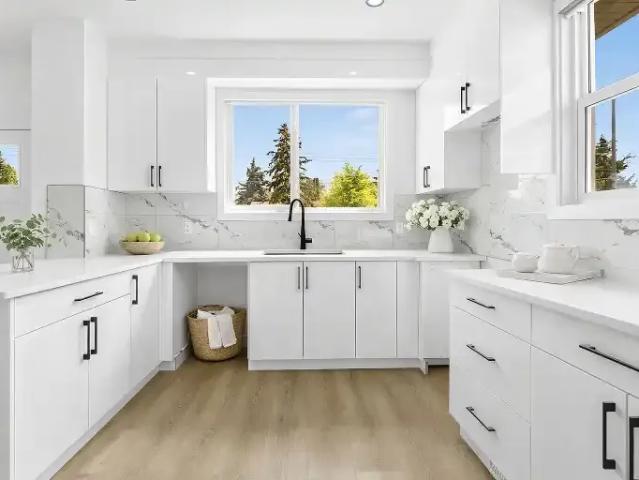 Townhouse for rent in Wedgewood, Alberta