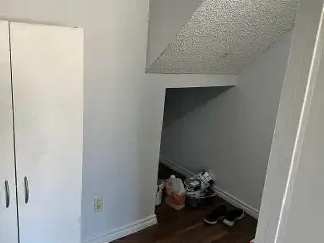 Townhouse for rent in Wedgewood, Alberta